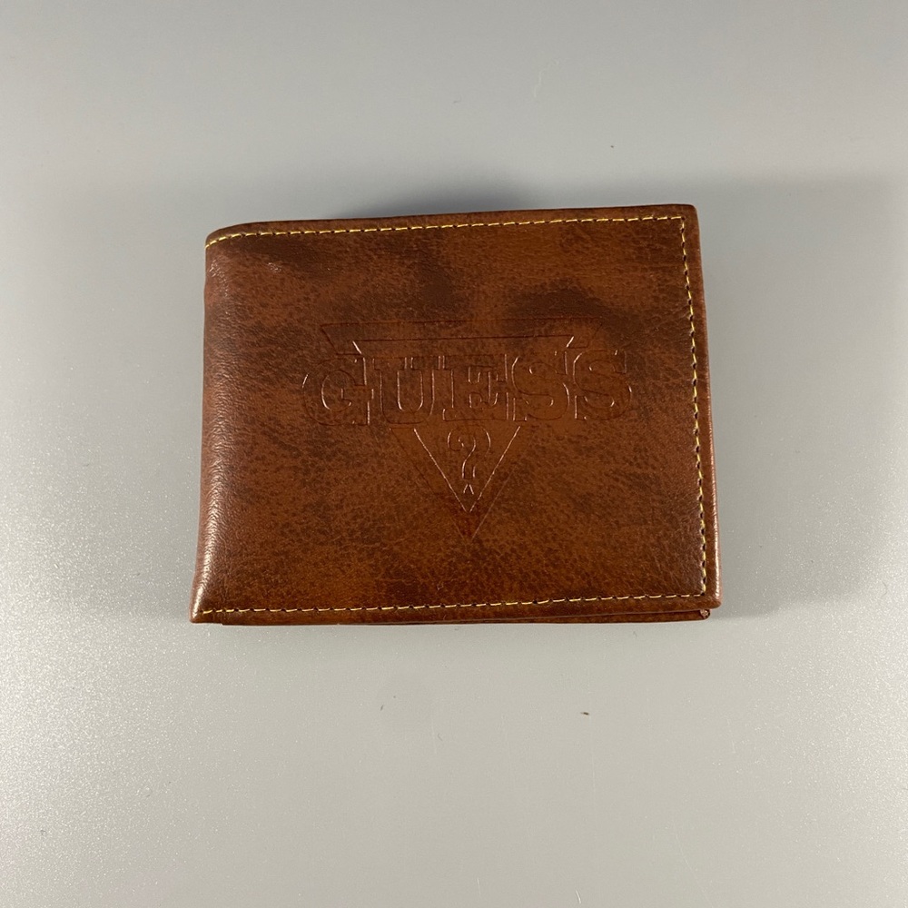 GUESS Brown Leather Old Wash Vintage Look Wallet